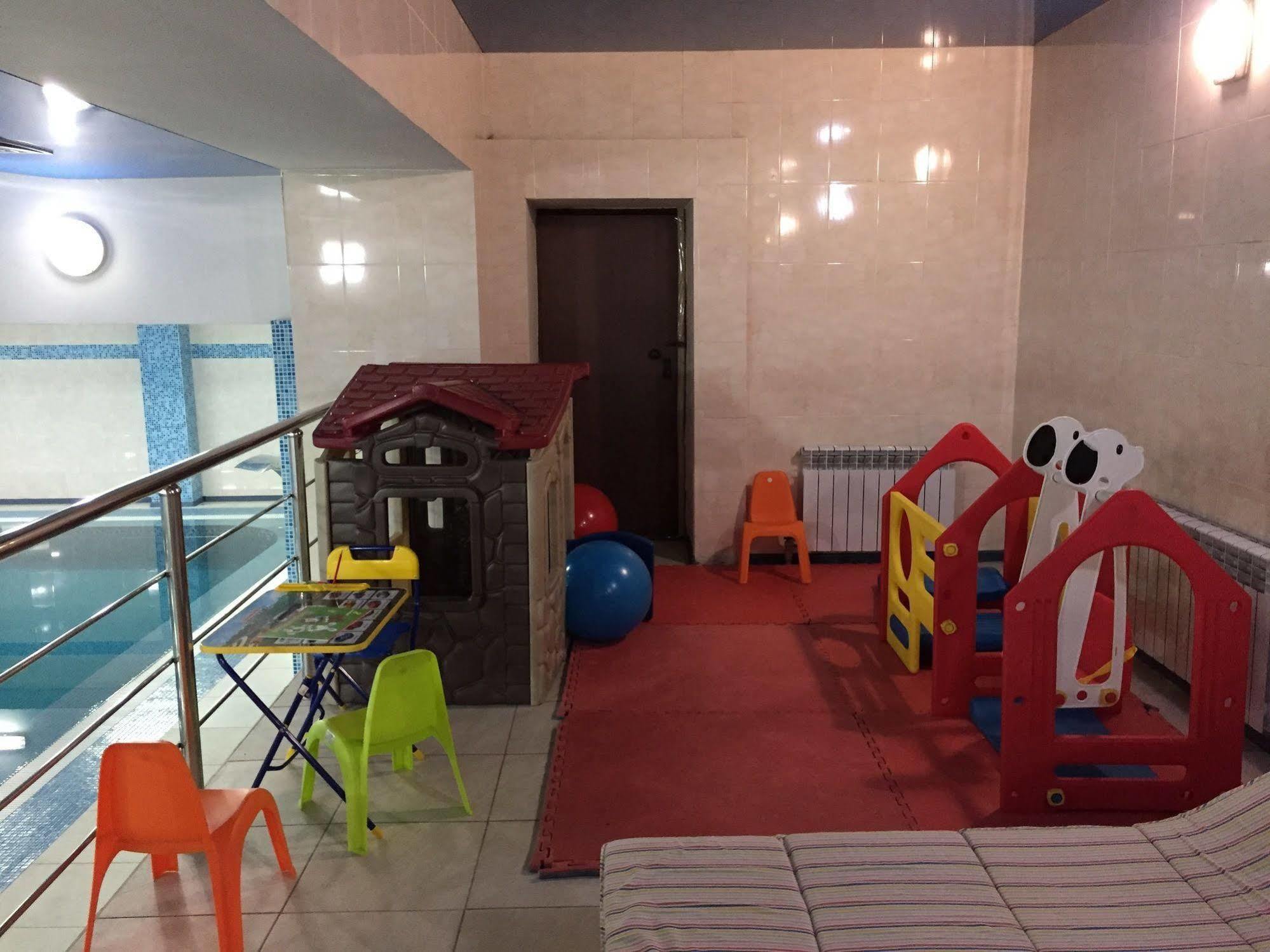Belon Life Hotel Nur-Sultan  Exterior photo